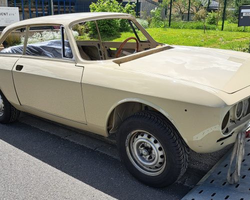 ALFA ROMEO GTV BERTONE sellier garnisseur Aveyron Lozère atelier SEDENTaire