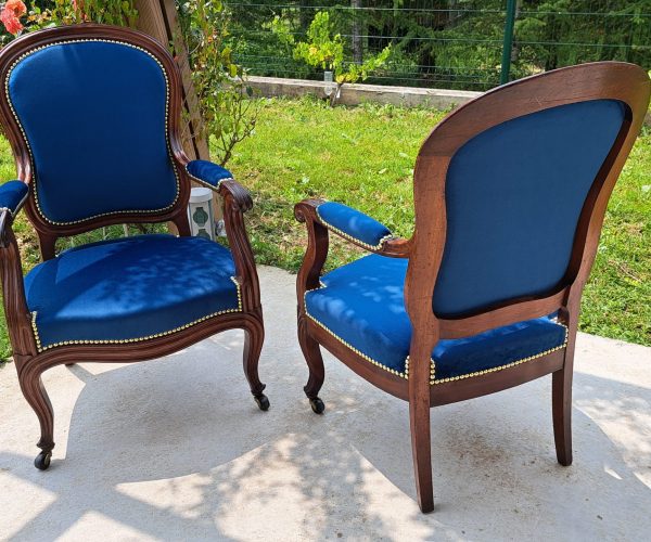 Fauteuil cabriolet Louis-Philippe atelier SEDENTaire SEVERAC AVEYRON Tapissier Lozere Tissu THEVENON 12150