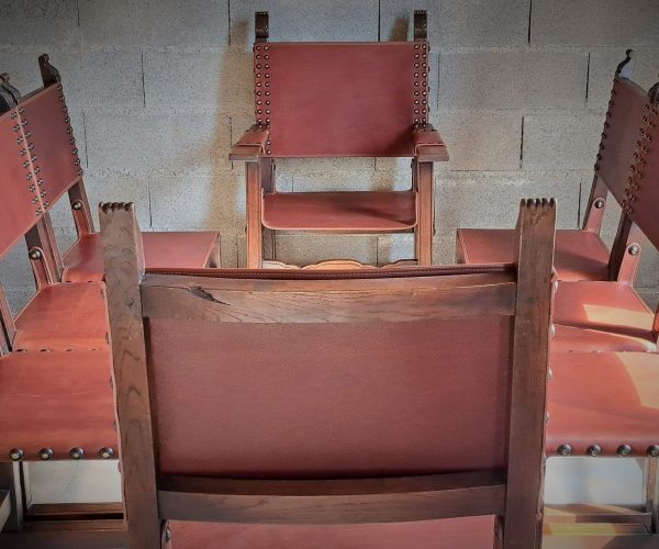 Restauration salon Basque Espagnol fauteuil chaise atelier SEDENTaire tapissier AVEYRON LOZERE